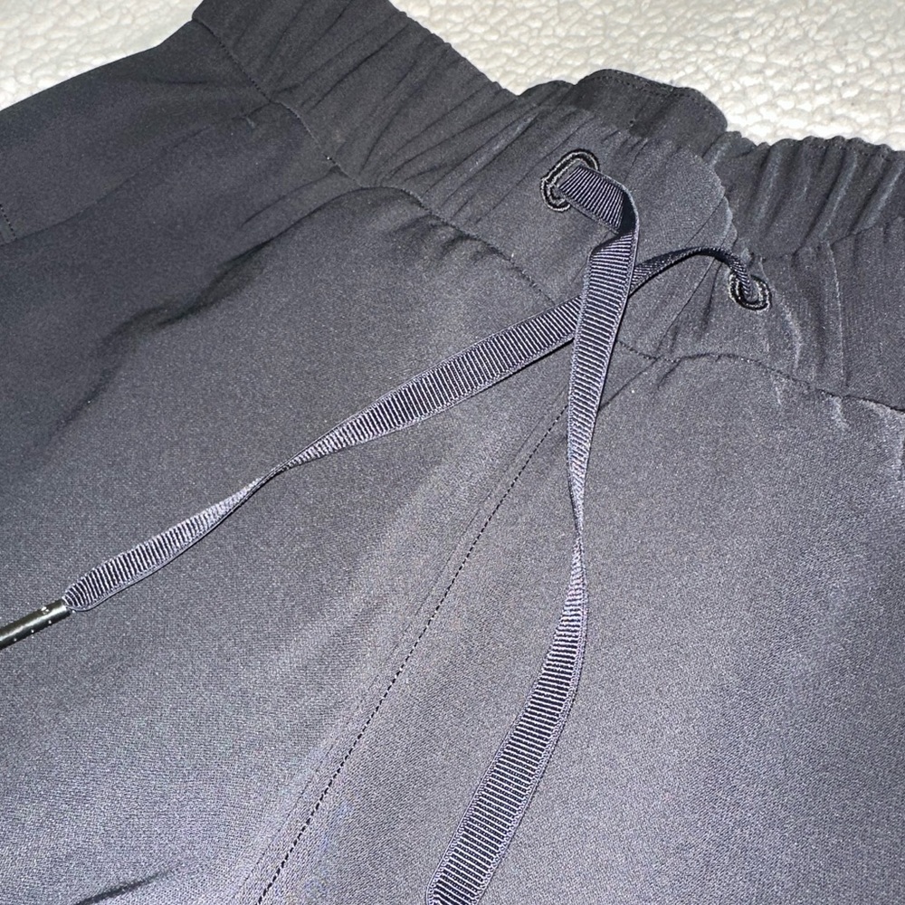 Lululemon pants